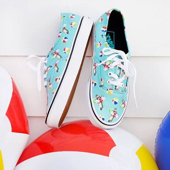 Vans authentic sales pool vibes